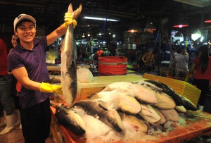 Chợ cá đêm Sài Gòn